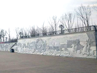 【浮雕墙】山东淄博市孝妇河湿地公园浮雕墙及木栈道项目